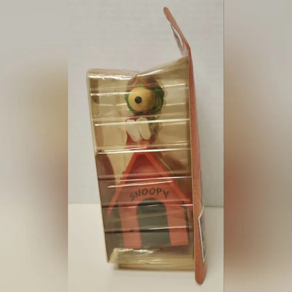 2008 Peanuts Snoopy It's the Great Pumpkin, Charlie Brown - Picture 2 of 5